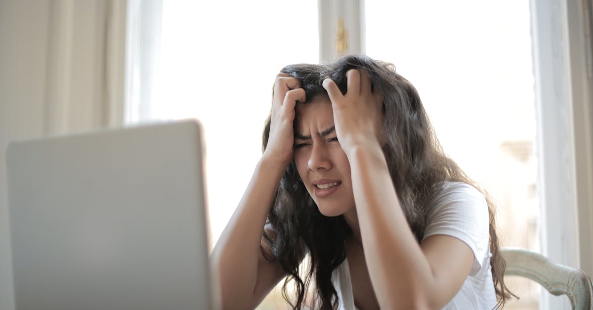 découvrez des stratégies efficaces pour gérer et surmonter l'anxiété. apprenez des techniques de relaxation et des conseils pratiques pour retrouver calme et sérénité dans votre vie quotidienne.