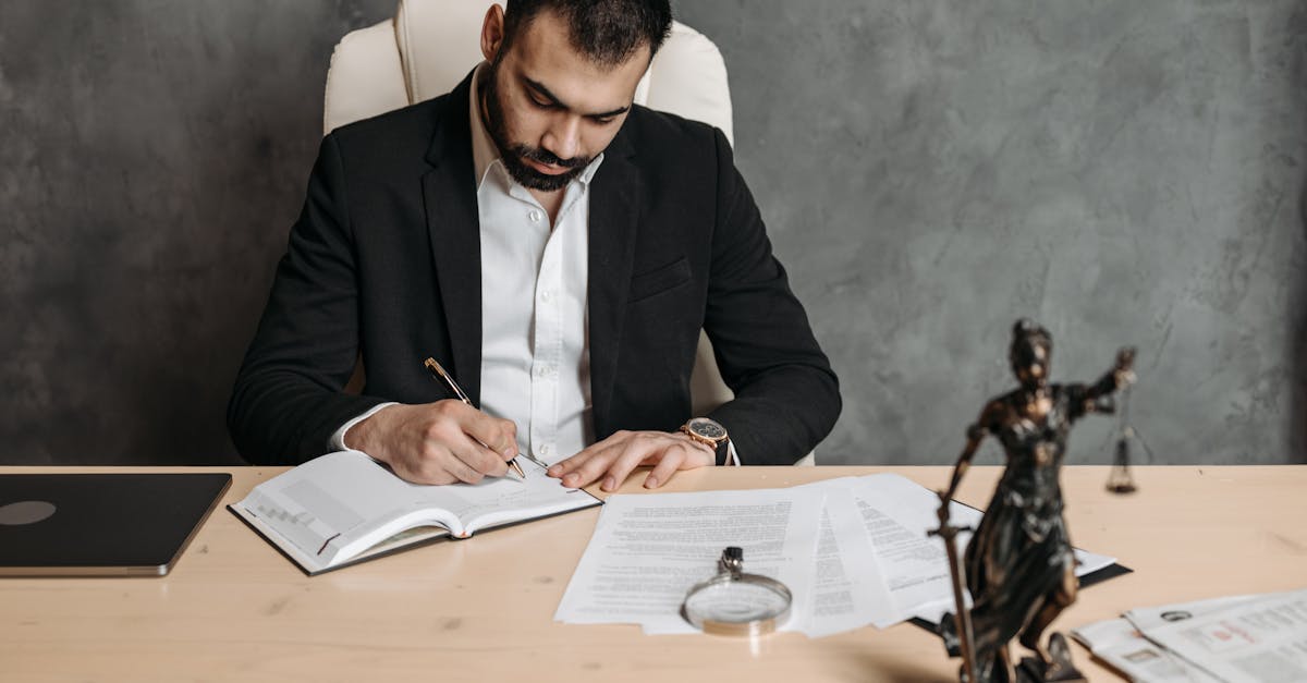 découvrez les clés d'une prise de décision efficace avec nos conseils pratiques et nos stratégies éprouvées. apprenez à évaluer vos options, à surmonter l'indécision et à choisir avec confiance dans votre vie personnelle et professionnelle.
