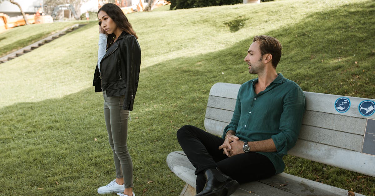 découvrez l'importance de comprendre la dépendance émotionnelle et ses impacts sur les relations. apprenez à identifier ses signes, à promouvoir l'autonomie et à construire des relations saines.
