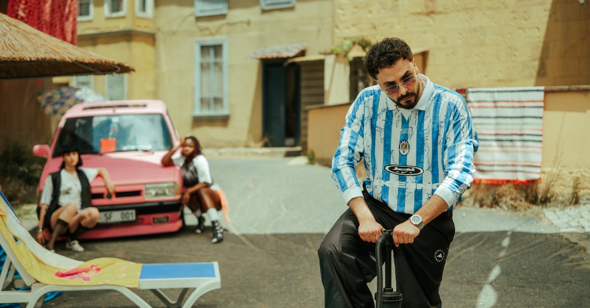 découvrez le phénomène des 'faux amis' en langue française : ces mots intrigants qui se ressemblent dans différentes langues mais dont les significations peuvent surprendre. apprenez à les identifier pour éviter les malentendus et enrichir votre vocabulaire !
