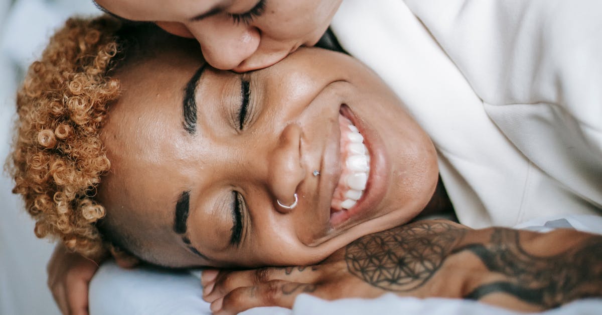 découvrez les secrets du bonheur dans notre dernier article. explorez des conseils pratiques, des stratégies efficaces et des réflexions inspirantes pour cultiver la joie au quotidien et enrichir votre vie de sens et de bien-être.