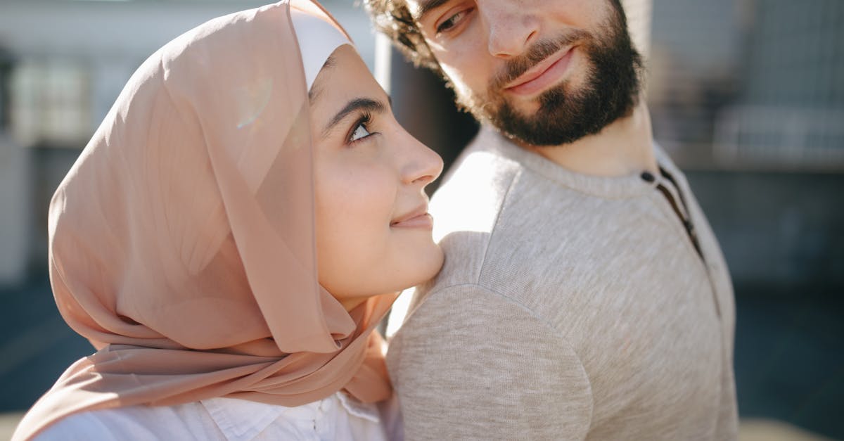 découvrez les enjeux et les richesses des relations interculturelles dans un monde globalisé. explorez comment la diversité culturelle enrichit les interactions humaines et favorise une meilleure compréhension entre les peuples.
