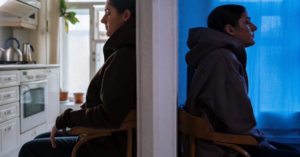 découvrez la psychologie du cycle de vie : explorez comment nos expériences et notre développement émotionnel évoluent tout au long de notre existence, influençant nos comportements et nos relations. apprenez à mieux comprendre chaque étape de la vie pour favoriser un bien-être durable.