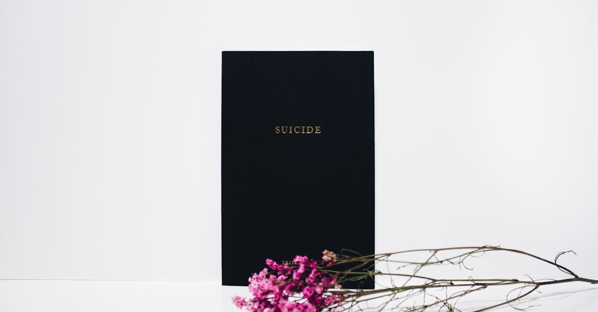 Comment la psychologie aborde-t-elle la question du suicide ?