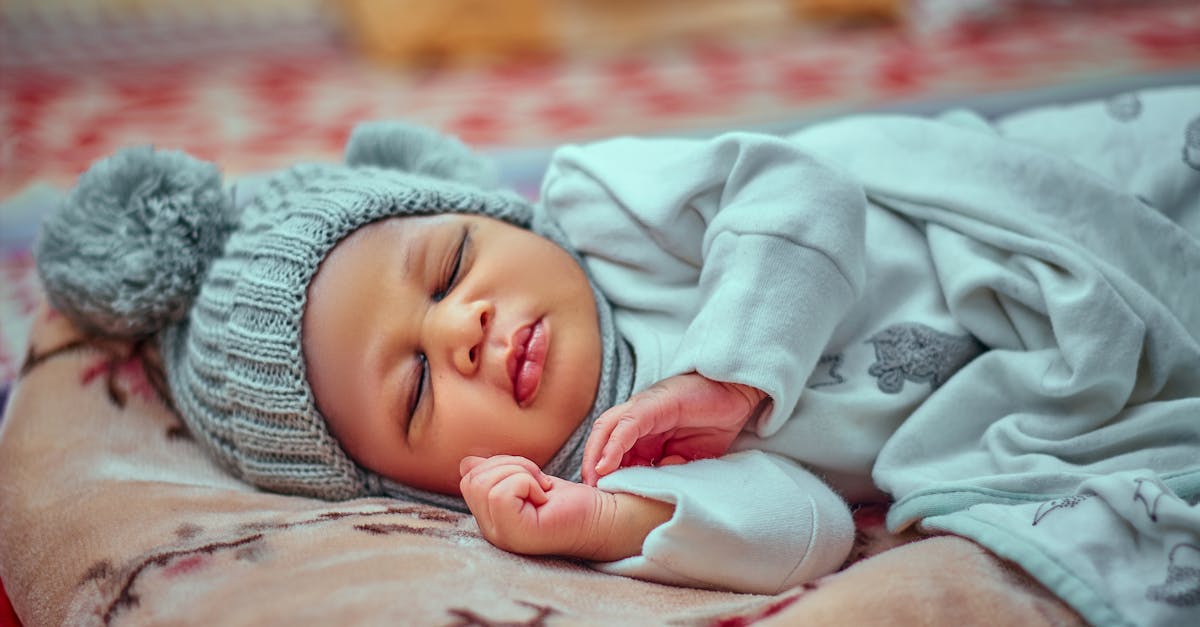 découvrez les conséquences de l'absence parentale sur le développement des enfants, les impacts psychologiques, émotionnels et sociaux, ainsi que des conseils pour soutenir les jeunes concernés.