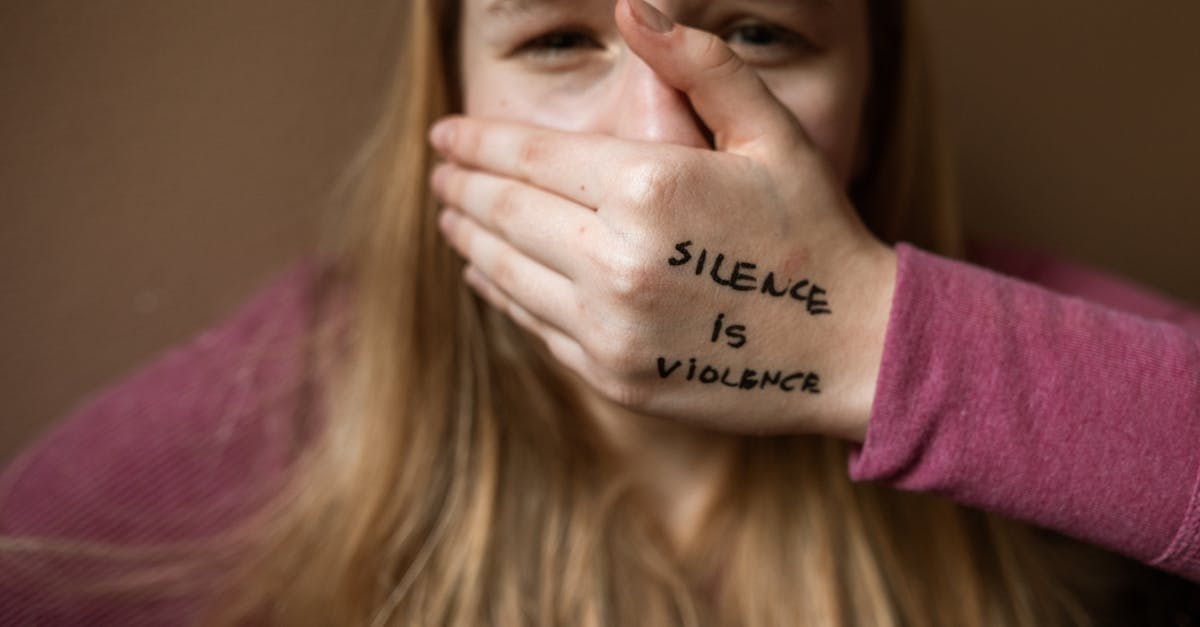 découvrez 11 traits révélateurs du comportement passif-agressif