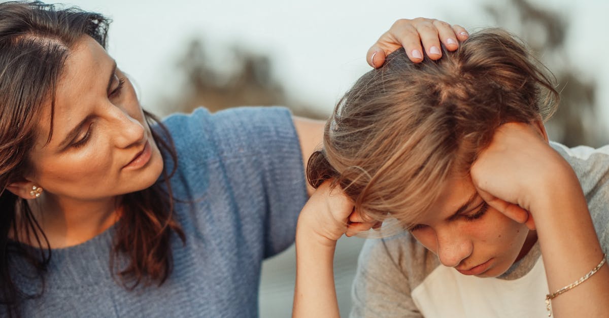 Naviguer les conséquences d’une expérience intime avec sa sœur durant l’adolescence