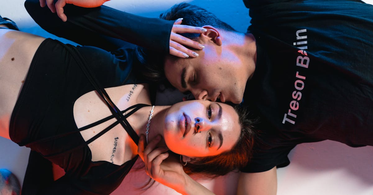 découvrez nos conseils et astuces pour améliorer votre relation de couple, renforcer la communication, gérer les conflits et vivre une histoire d'amour épanouie et durable.