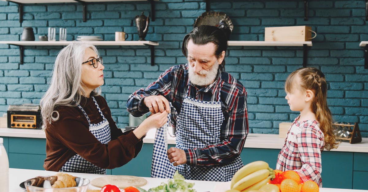découvrez l'ocytocine, l'hormone souvent appelée 'hormone de l'amour', impliquée dans les émotions, le lien social et le bien-être. son rôle essentiel dans le corps et ses effets sur la santé vous surprendront !