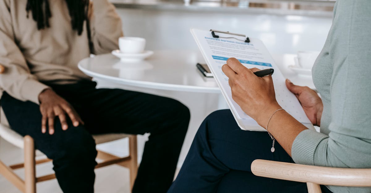 découvrez les concepts clés de la psychologie, ses domaines d’application et les dernières recherches pour mieux comprendre le comportement humain et améliorer votre bien-être.