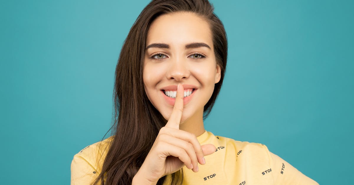 découvrez la puissance du silence : ses bienfaits, son importance dans notre vie quotidienne et comment l’adopter pour favoriser le bien-être, la concentration et la sérénité.