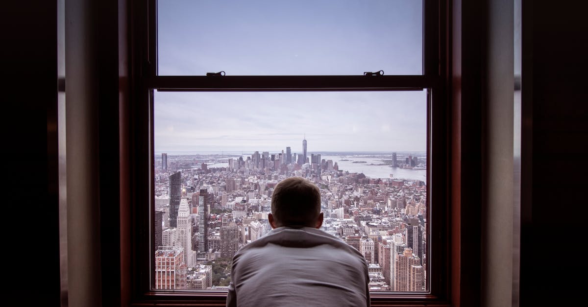 découvrez les différentes facettes de la solitude, ses causes, ses effets sur le bien-être et des conseils pour mieux la comprendre et l’apprivoiser au quotidien.