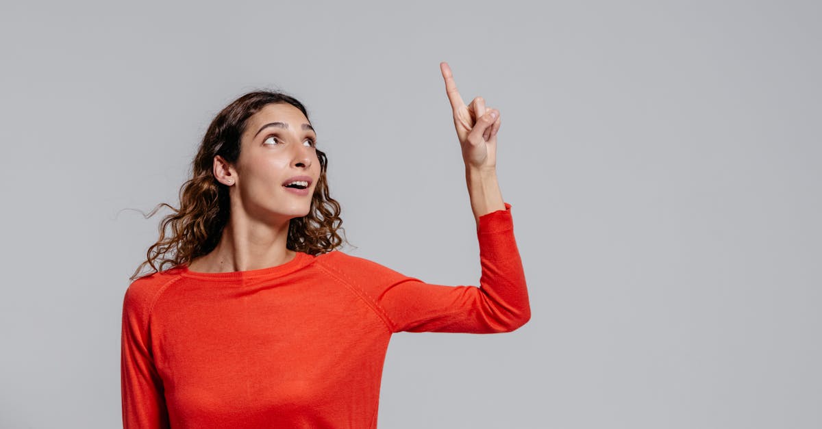 découvrez comment le langage corporel influence vos relations et votre communication. apprenez à décrypter les gestes, postures et expressions pour mieux comprendre les autres et vous faire comprendre.