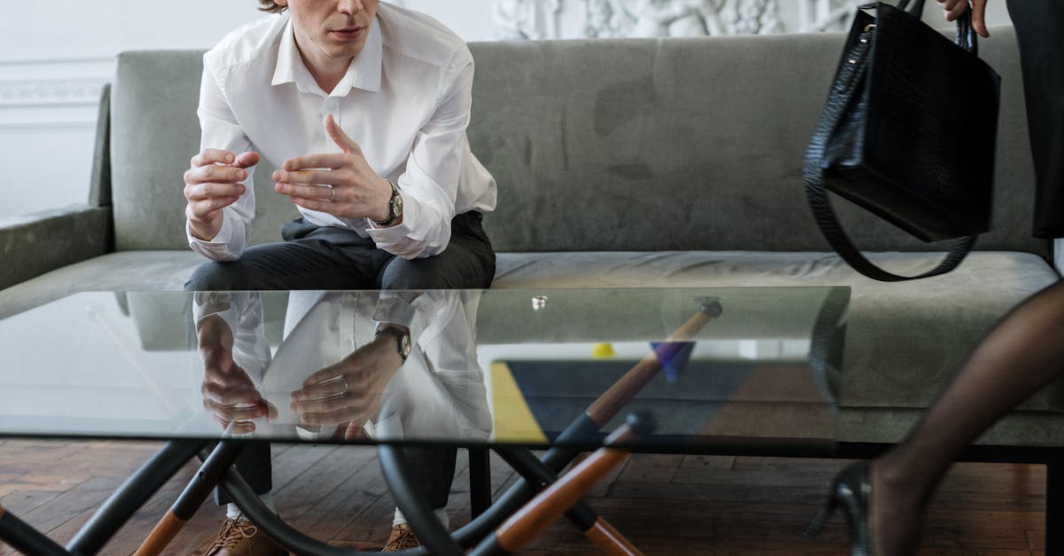 découvrez tout ce qu'il faut savoir sur le divorce : démarches, droits, conséquences, conseils pour bien gérer cette étape et ressources pour vous accompagner dans votre séparation.
