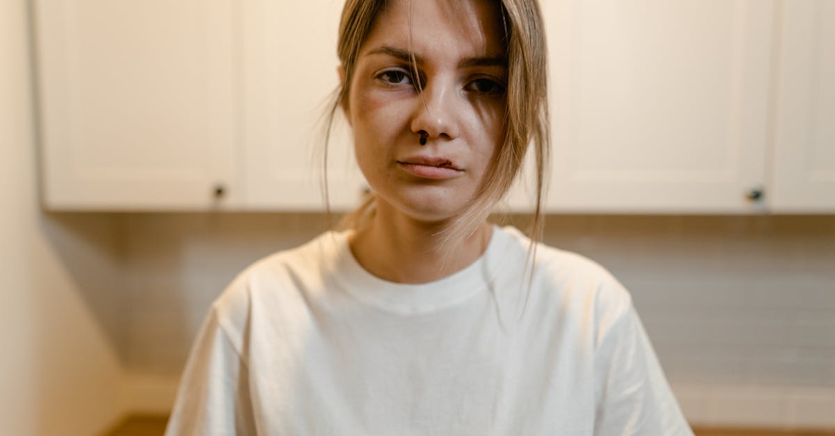 découvrez comment les cicatrices émotionnelles influencent votre vie quotidienne, apprenez à les reconnaître et explorez des conseils pour guérir et retrouver l'équilibre émotionnel.
