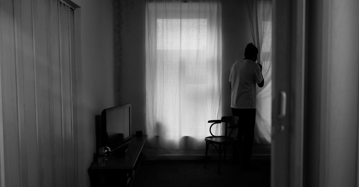 découvrez ce que sont les cicatrices émotionnelles, leur impact sur la vie quotidienne et des conseils pour guérir et retrouver un équilibre émotionnel.