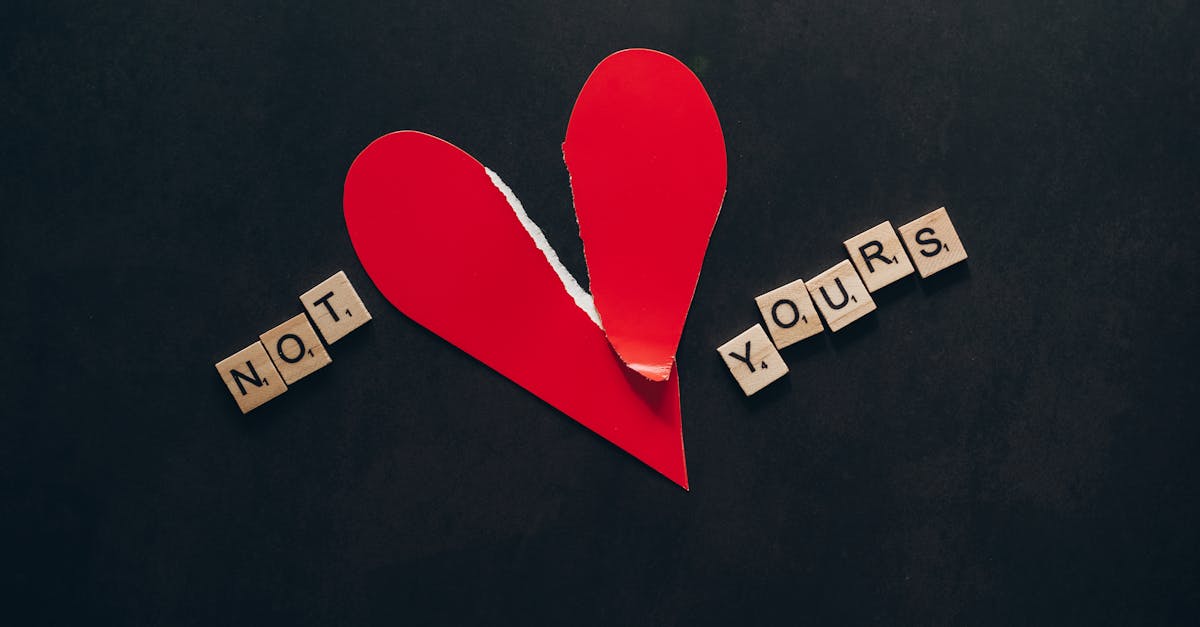 découvrez comment surmonter un chagrin d’amour, comprendre les étapes de la guérison émotionnelle et trouver des conseils pratiques pour se reconstruire après une rupture.