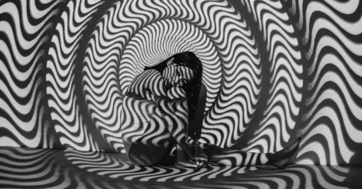 découvrez l'hypnose humaniste, une approche respectueuse et bienveillante qui vise à développer la conscience, l’autonomie et le bien-être personnel. explorez ses bienfaits et ses applications en thérapie.