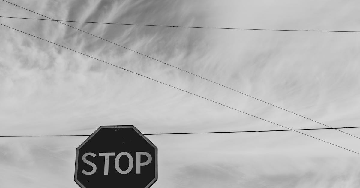 découvrez comment le concept de 'stop' peut s'appliquer dans différents contextes, que ce soit pour la sécurité routière, la prise de décisions ou la gestion de votre quotidien. conseils pratiques et informations utiles à lire ici.