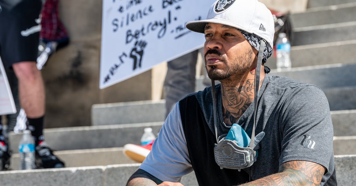 découvrez une histoire intense de trahison, de secrets dévoilés et de relations brisées dans betrayal.