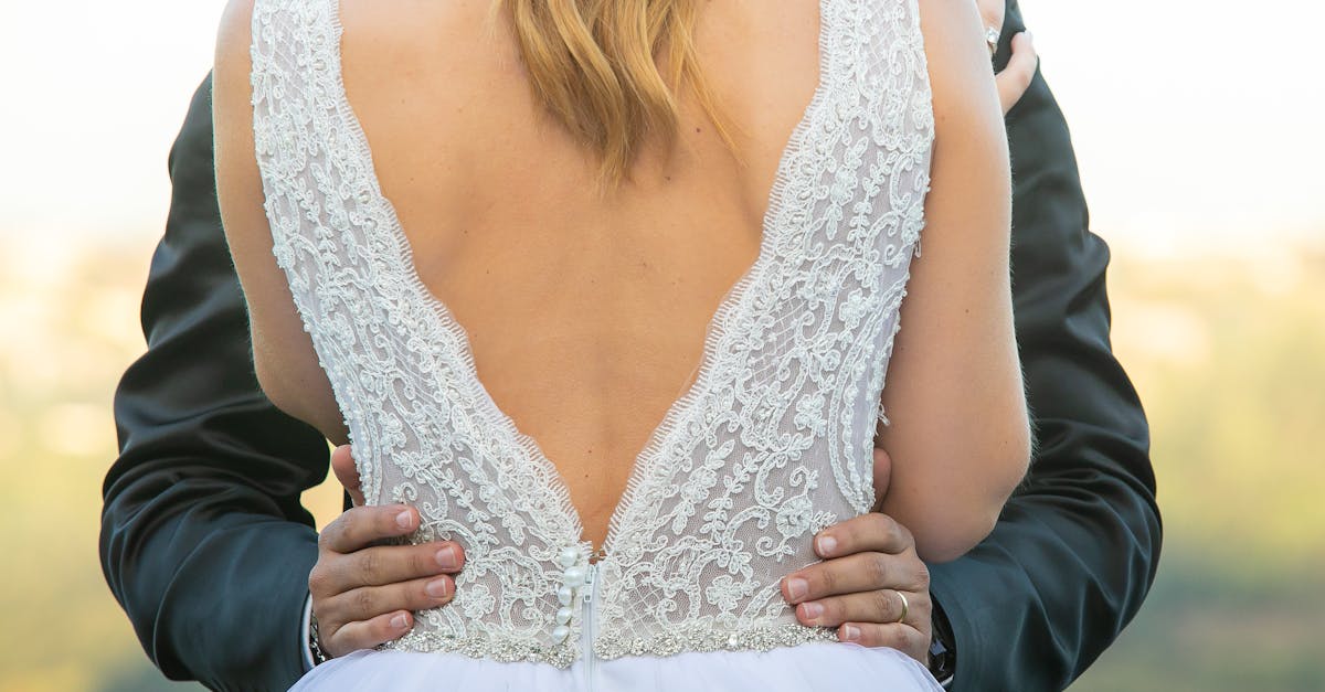 découvrez les causes et les solutions à l'insatisfaction conjugale pour améliorer la communication et renforcer votre relation.