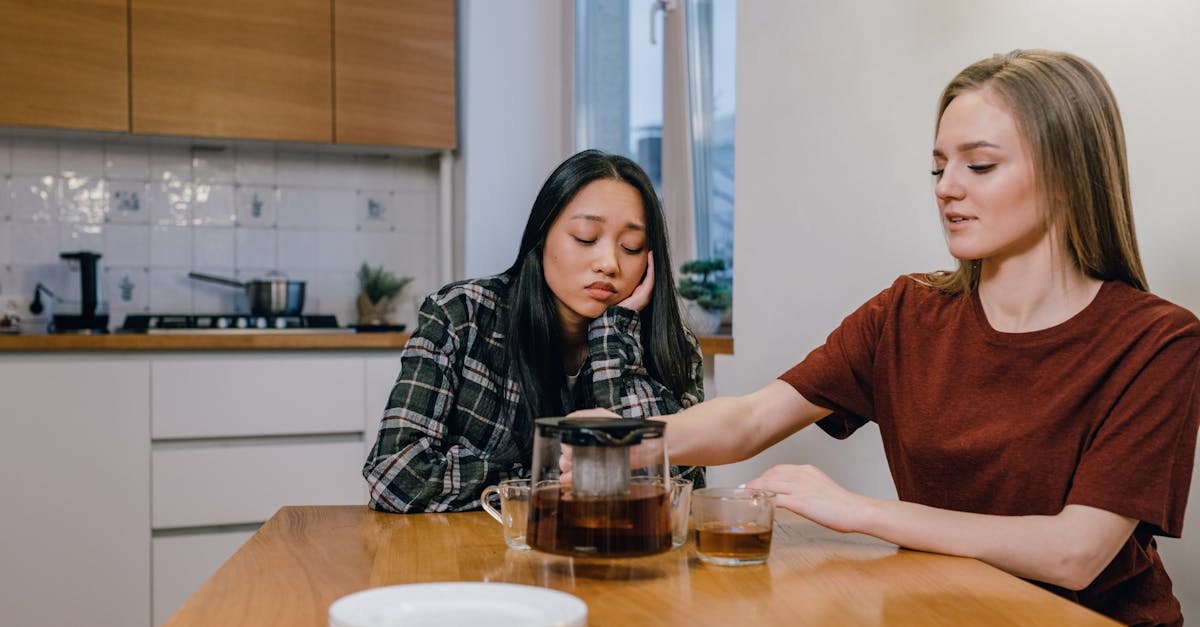 découvrez comment aller de l'avant après une rupture : conseils pour guérir, reprendre confiance en soi et bâtir un nouveau départ.