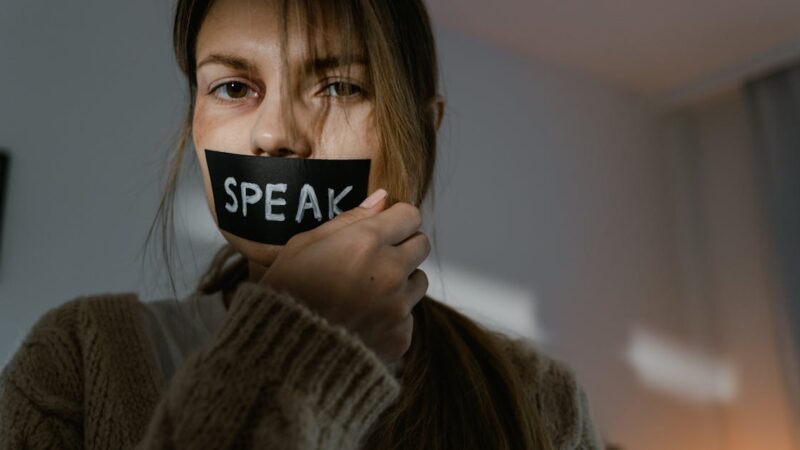 Comprendre la réalité d’être l’enfant d’un parent pervers narcissique