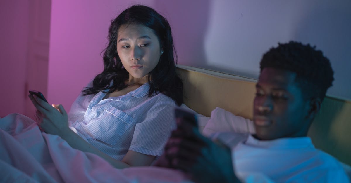 découvrez des conseils pratiques et des stratégies efficaces pour surmonter la jalousie et renforcer la confiance en vous et dans vos relations.