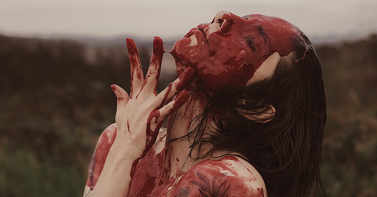 Se victimiser : quelles sont les motivations sous-jacentes à ce comportement ?