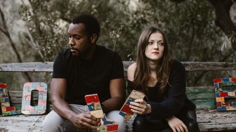 Éloigner les influences néfastes : conseils pour se libérer des personnes toxiques