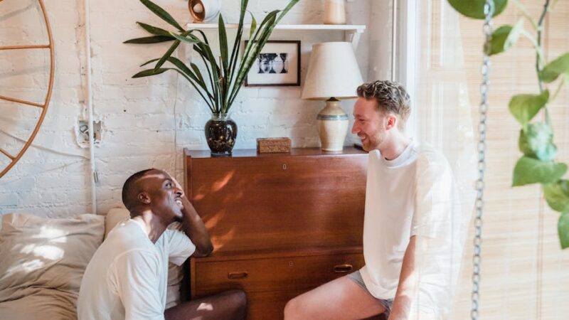 Les 5 langages de l&rsquo;amour de Gary Chapman : outils pratiques pour solidifier les couples