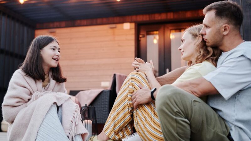La relation père-fille et développement de l’enfant : ce que dit la recherche